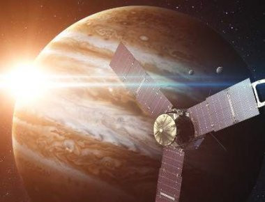 Πλανήτης Δίας: Οι μυστηριώδεις πόλοι του αιθέριου γίγαντα του γαλαξία μας (φωτό)